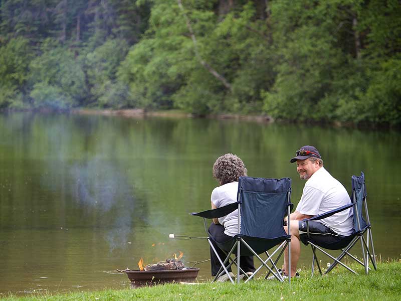 campfire-lake