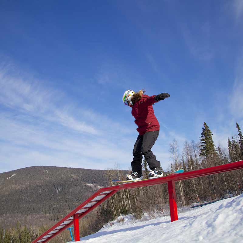 Snowboard Rail